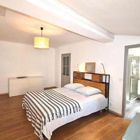 Grand Appartement Avec Vue Sur Quai Sete Bagian luar foto