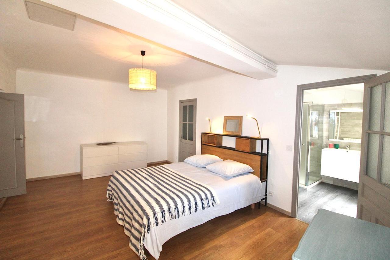 Grand Appartement Avec Vue Sur Quai Sete Bagian luar foto